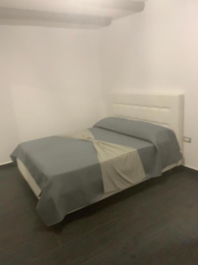 Viky House Chiaia Apartment Napoli Ngoại thất bức ảnh